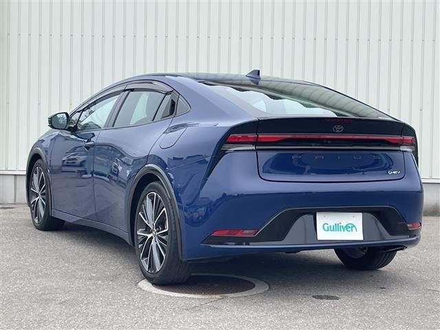 Toyota PRIUS 2023 8272338-13
