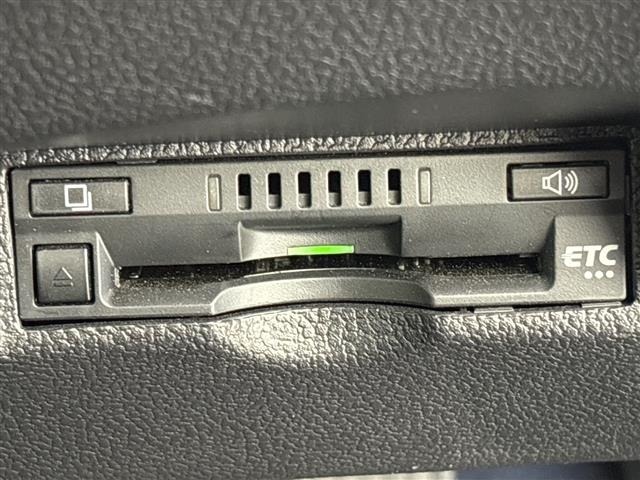 Toyota PRIUS 2021 8272340-1