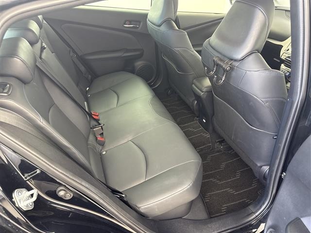 Toyota PRIUS 2021 8272340-13