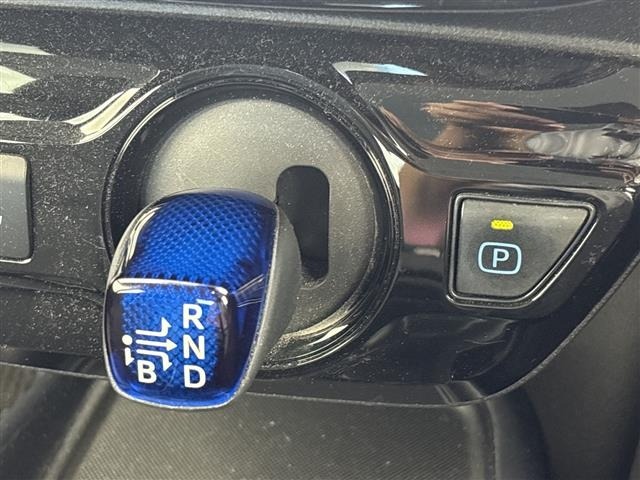 Toyota PRIUS 2021 8272340-20