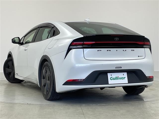 Toyota PRIUS 2023 8272342-13