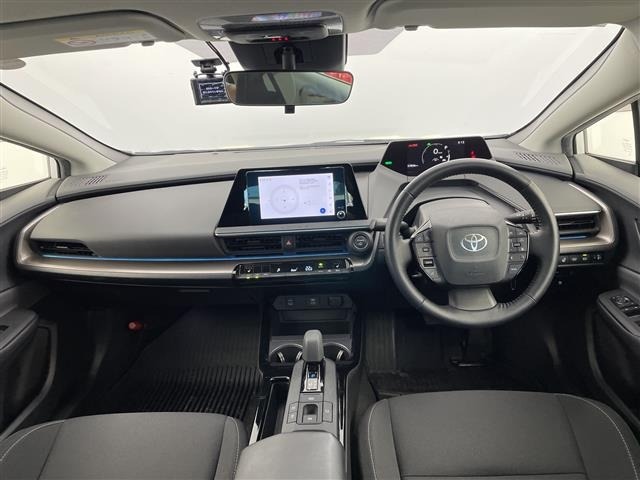 Toyota PRIUS 2023 8272342-14