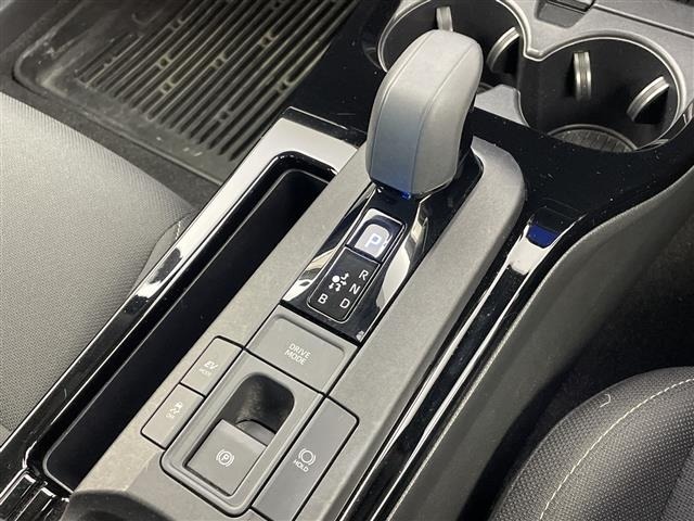 Toyota PRIUS 2023 8272342-5