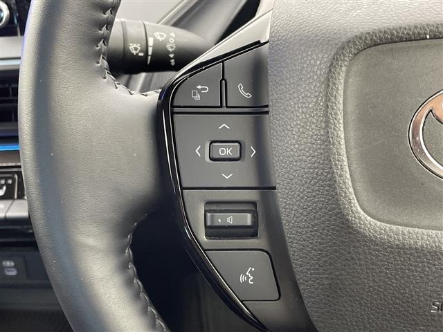 Toyota PRIUS 2023 8272342-7