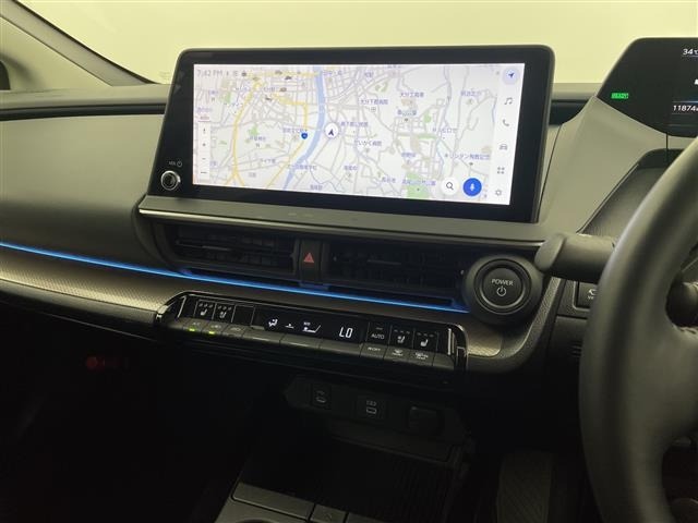 Toyota PRIUS 2023 8272345-10