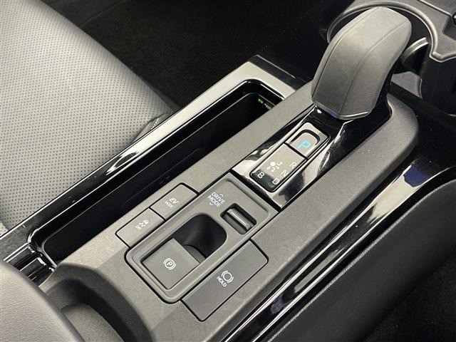 Toyota PRIUS 2023 8272345-20
