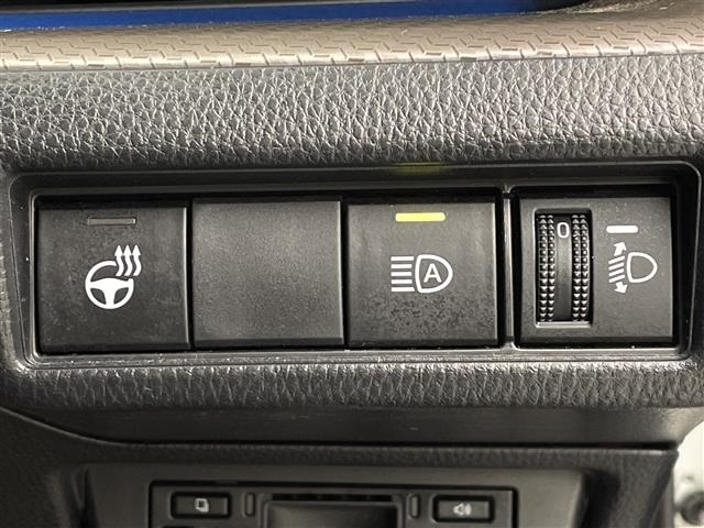 Toyota PRIUS 2023 8272345-22