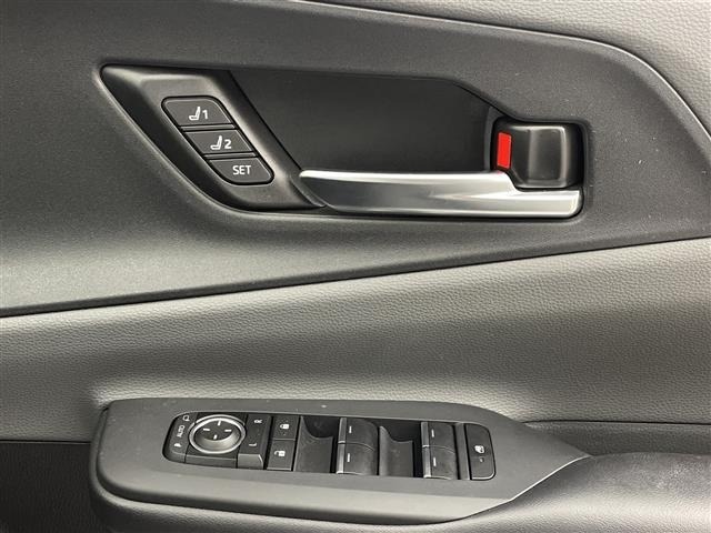 Toyota PRIUS 2023 8272345-4