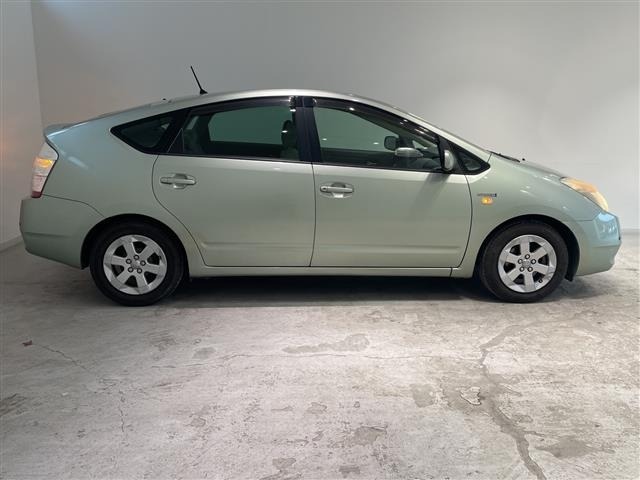 Toyota PRIUS 2008 8272346-21