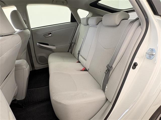 Toyota PRIUS 2013 8272347-1