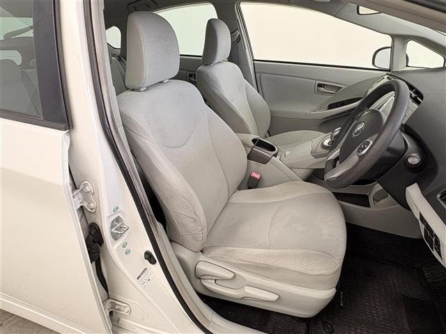 Toyota PRIUS 2013 8272347-18