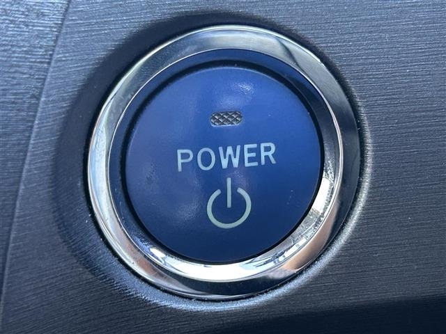Toyota PRIUS 2015 8272348-10