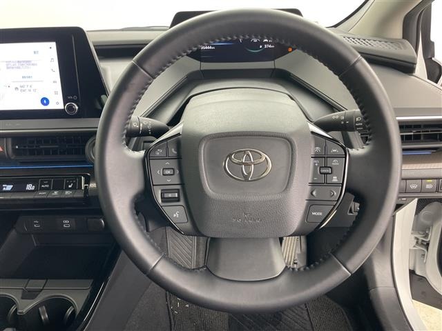 Toyota PRIUS 2023 8272349-5