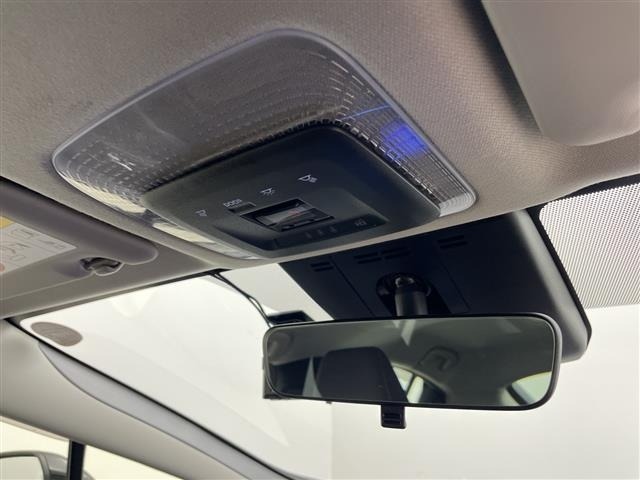 Toyota PRIUS 2023 8272349-6