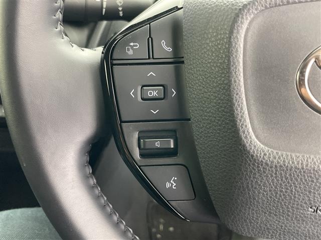 Toyota PRIUS 2023 8272349-7