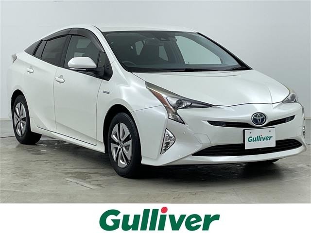 Toyota PRIUS 2016 8272350-0