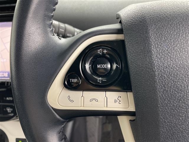 Toyota PRIUS 2016 8272350-7