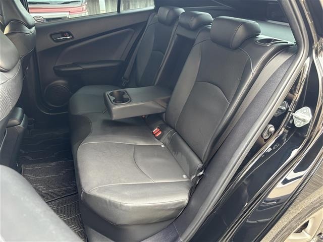 Toyota PRIUS 2019 8272353-4