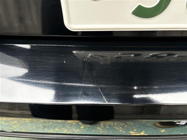Toyota PRIUS 2019 8272353-8