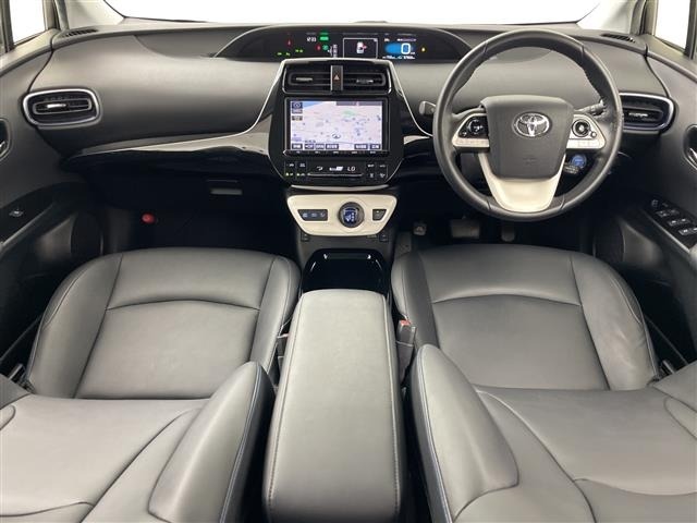 Toyota PRIUS 2018 8272354-15