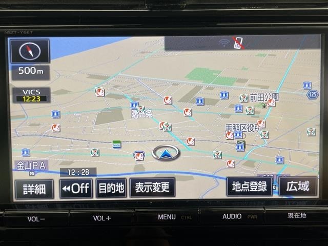 Toyota PRIUS 2018 8272354-16