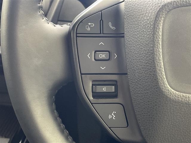 Toyota PRIUS 2025 8272357-9