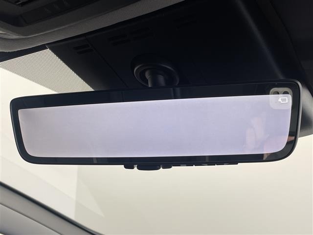 Toyota PRIUS 2023 8272358-17
