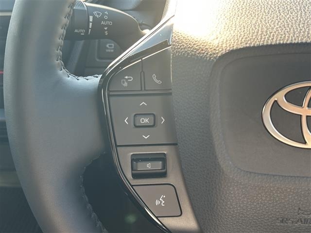 Toyota PRIUS 2023 8272360-1