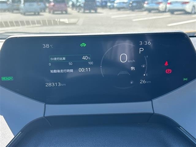 Toyota PRIUS 2023 8272360-9