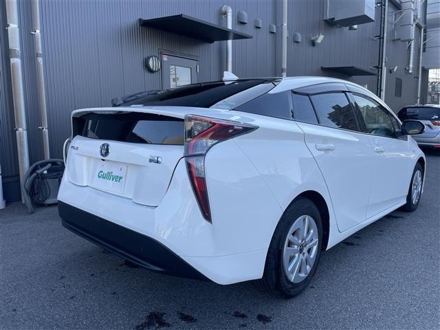 Toyota PRIUS 2017 8272361-22