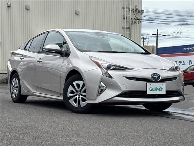 Toyota PRIUS 2016 8272365-0