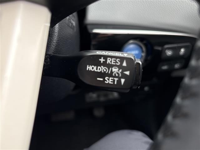 Toyota PRIUS 2016 8272365-21