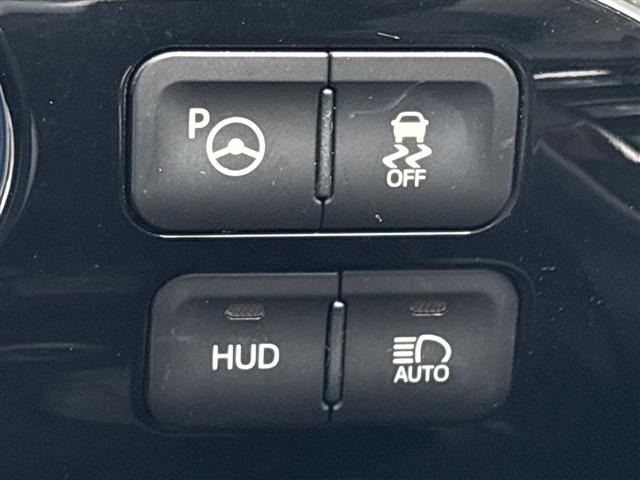 Toyota PRIUS 2016 8272365-5