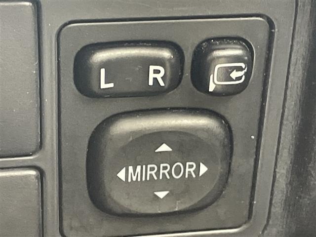 Toyota PRIUS 2015 8272366-9