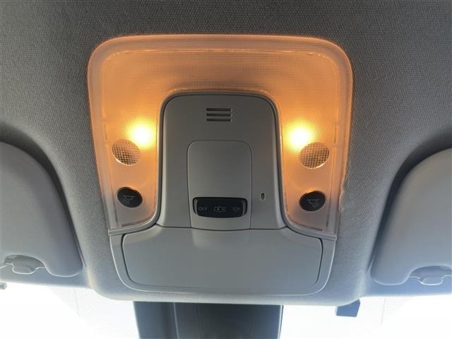 Toyota PRIUS 2016 8272367-11