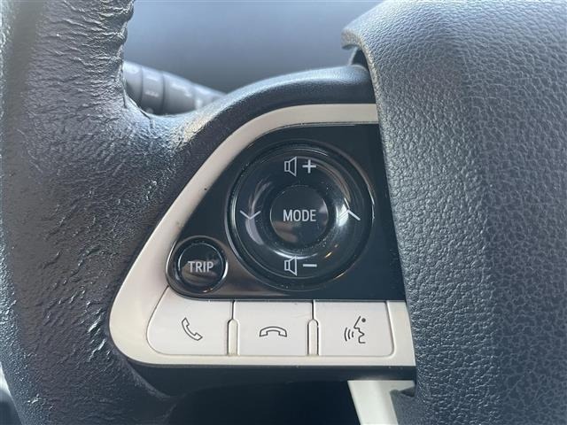 Toyota PRIUS 2016 8272367-17