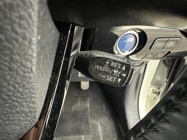 Toyota PRIUS 2019 8272368-13