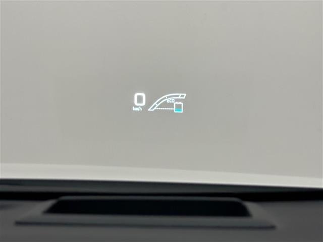 Toyota PRIUS 2019 8272368-17