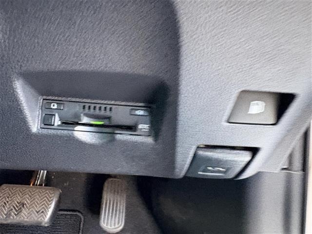 Toyota PRIUS 2016 8272371-10