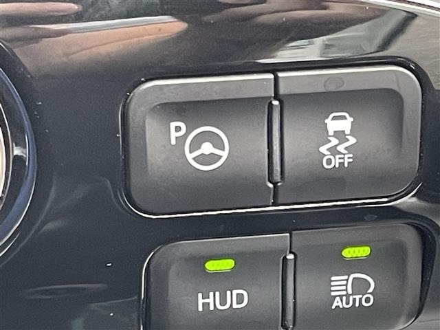 Toyota PRIUS 2016 8272372-10