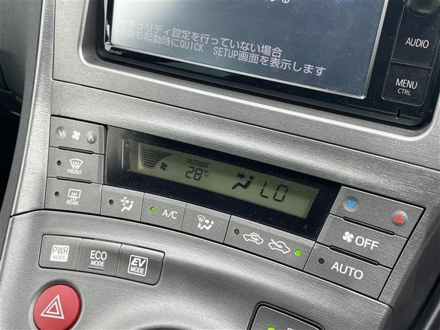 Toyota PRIUS 2015 8272375-11