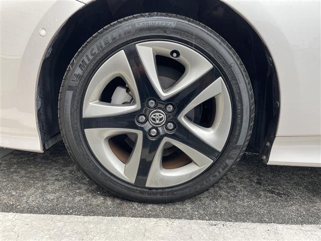 Toyota PRIUS 2019 8272379-11