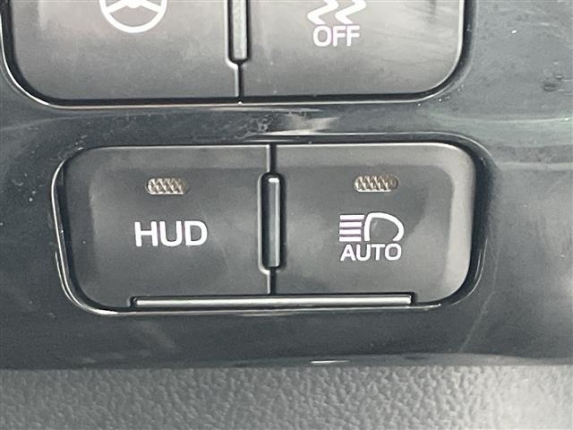 Toyota PRIUS 2019 8272379-16