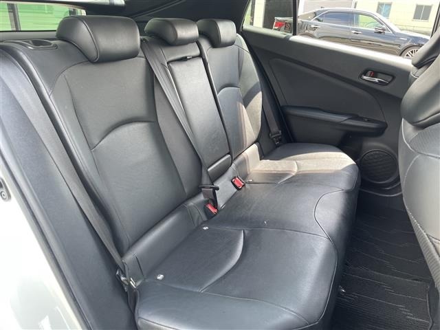 Toyota PRIUS 2017 8272380-4