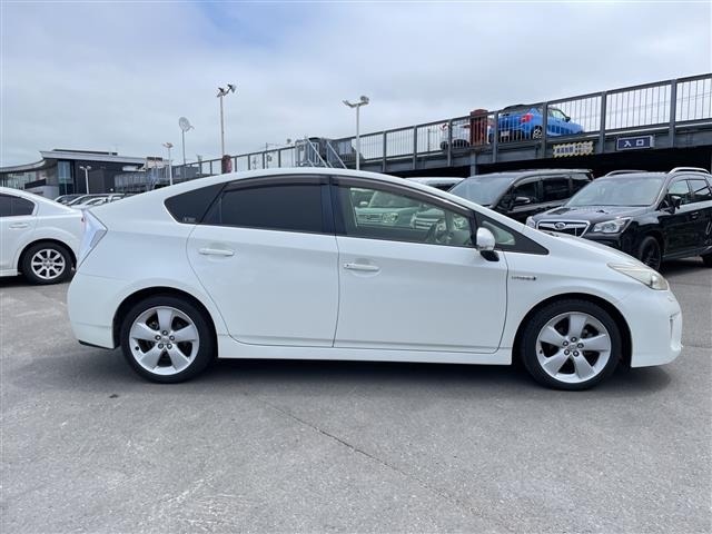 Toyota PRIUS 2013 8272383-4