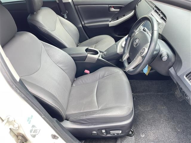 Toyota PRIUS 2013 8272383-5