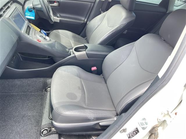 Toyota PRIUS 2013 8272383-7