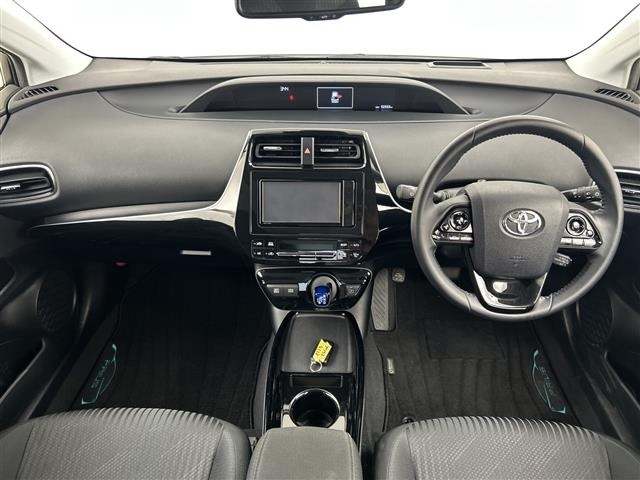 Toyota PRIUS 2021 8272384-14