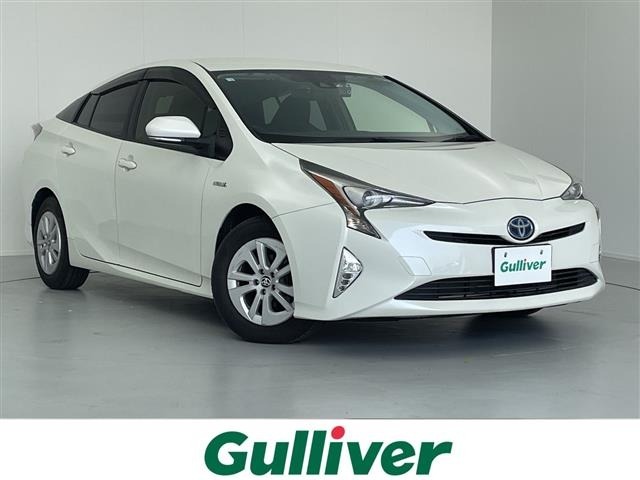 Toyota PRIUS 2016 8272385-0