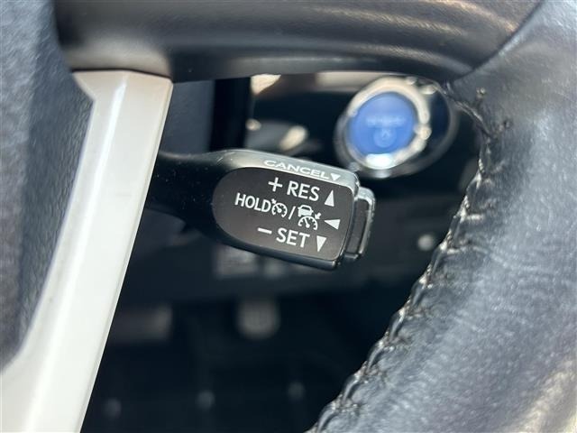 Toyota PRIUS 2016 8272387-3